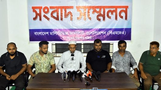 ইতালি পাঠানোর কথা বলে শতাধিক মানুষকে পথে বসিয়েছেন বিয়ানীবাজারের দেলোয়ার