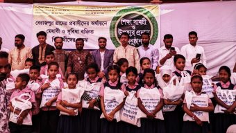 ছাতকে দিঘলী বেরাজপুর ইসলামী যুব সমাজ কল্যাণ সংস্থা’র শিক্ষা সামগ্রী উপহার প্রদান