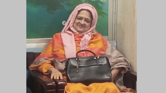 দলের নির্দেশেই আমি মাঠে আছি, শেষ পর্যন্ত আমি কাজ করে যাবো: লুনা