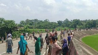 সুনামগঞ্জে মোবাইল চুরি নিয়ে দুপক্ষের সংঘর্ষ, নারীসহ আহত ২০